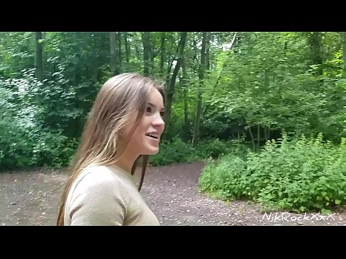 ❤️ Li vaig suggerir a l'Evelina que fotéssim en un lloc públic! Ella va dir que sí. Llavors la vaig follar pel cul i la vaig correr a la boca. Llavors es va enfadar. ❤️❌ Vídeo de sexe a nosaltres ️❤