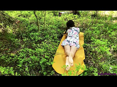 ❤️ Stranger on Tinder es masturba el meu cony i es folla apassionadament al bosc ❤️❌ Vídeo de sexe a nosaltres ️❤
