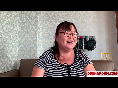 ❤️ La mare japonesa grassa ensenya les seves grans pits i gaudeix d'una joguina sexual. Una mare asiàtica de 51 anys parla de la seva experiència sexual. Yukiko 1 OSAKAPORN milf grassa ❤️❌ Vídeo de sexe a nosaltres ️❤