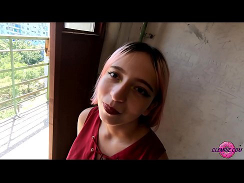❤️ Student Sensual xucla un desconegut a l'Outback - Cum a la cara ❤️❌ Vídeo de sexe a nosaltres ️❤